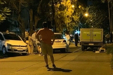 Asesinada por nada: estaba con su hija adolescente y la ejecutaron en un intento de robo