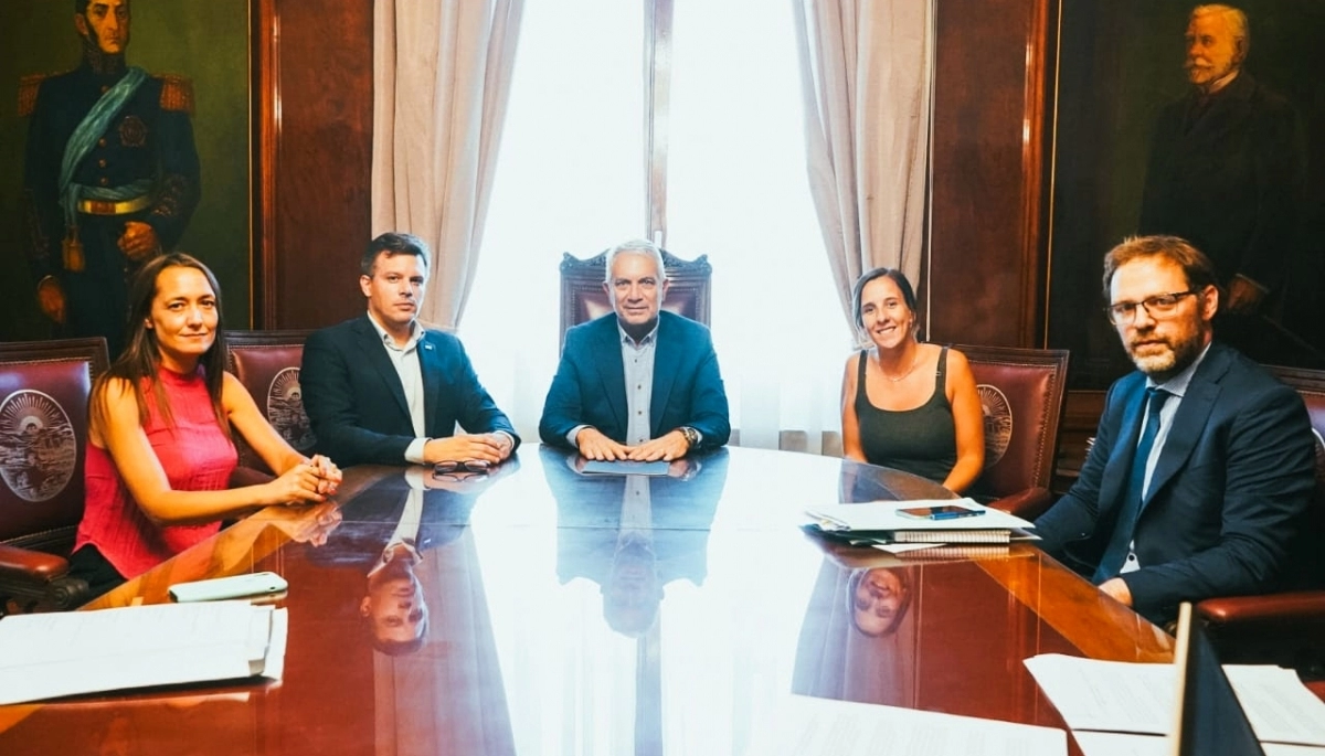Alak y la Provincia acordaron la capacitación jurídica para los municipales