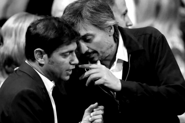 A Máximo se le animan adentro del PJ bonaerense: Gray e intendentes de Kicillof afilan su disputa