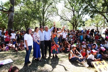 Ministros de Kicillof y funcionarios platenses dieron cierre al programa “Escuelas Abiertas de Verano”