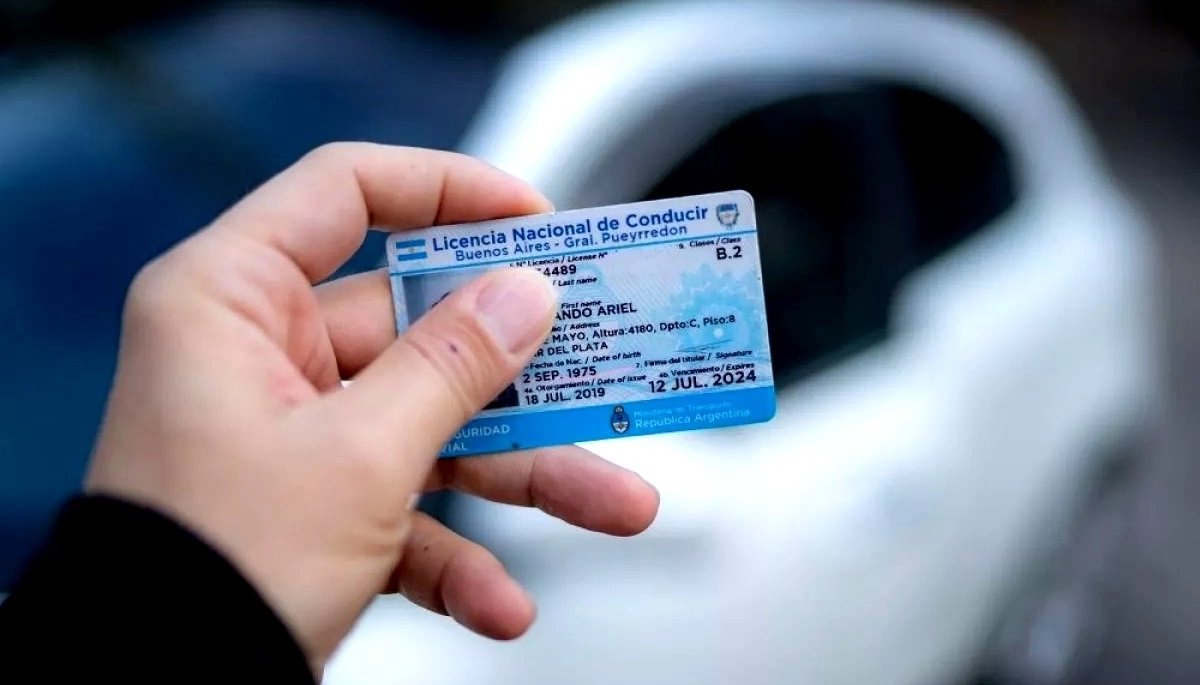 Con críticas para Milei, Provincia prorrogó el uso de la licencia de conducir digital
