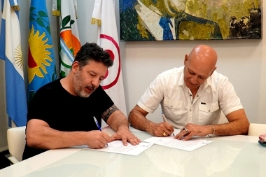 En Merlo aumentaron sueldo a municipales y aseguraron que “resistirán” el ajuste del gobierno