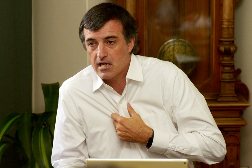 Salieron a cruzar a Esteban Bullrich por sus dichos de que "todos los días haya un pibe más que está preso"