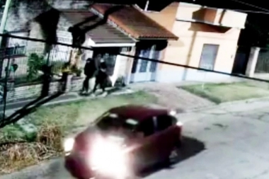 De madrugada y durante dos horas, tres delincuentes robaron en la casa de una jubilada de 69 años