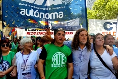 Para el secretario general de ATE Provincia la caída de la Ley Ómnibus es un “triunfo del pueblo”