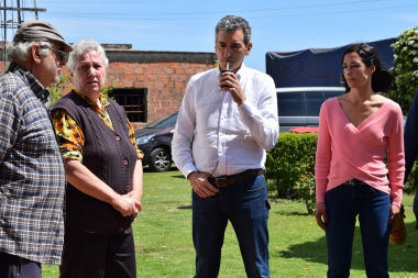 Randazzo recorrió el cordón frutihortícola de La Plata junto a Lambertini y Di Marzio