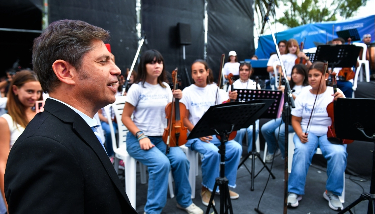 Kicillof volvió a defender la educación pública: “Aquí no llega el mercado para construir una escuela”