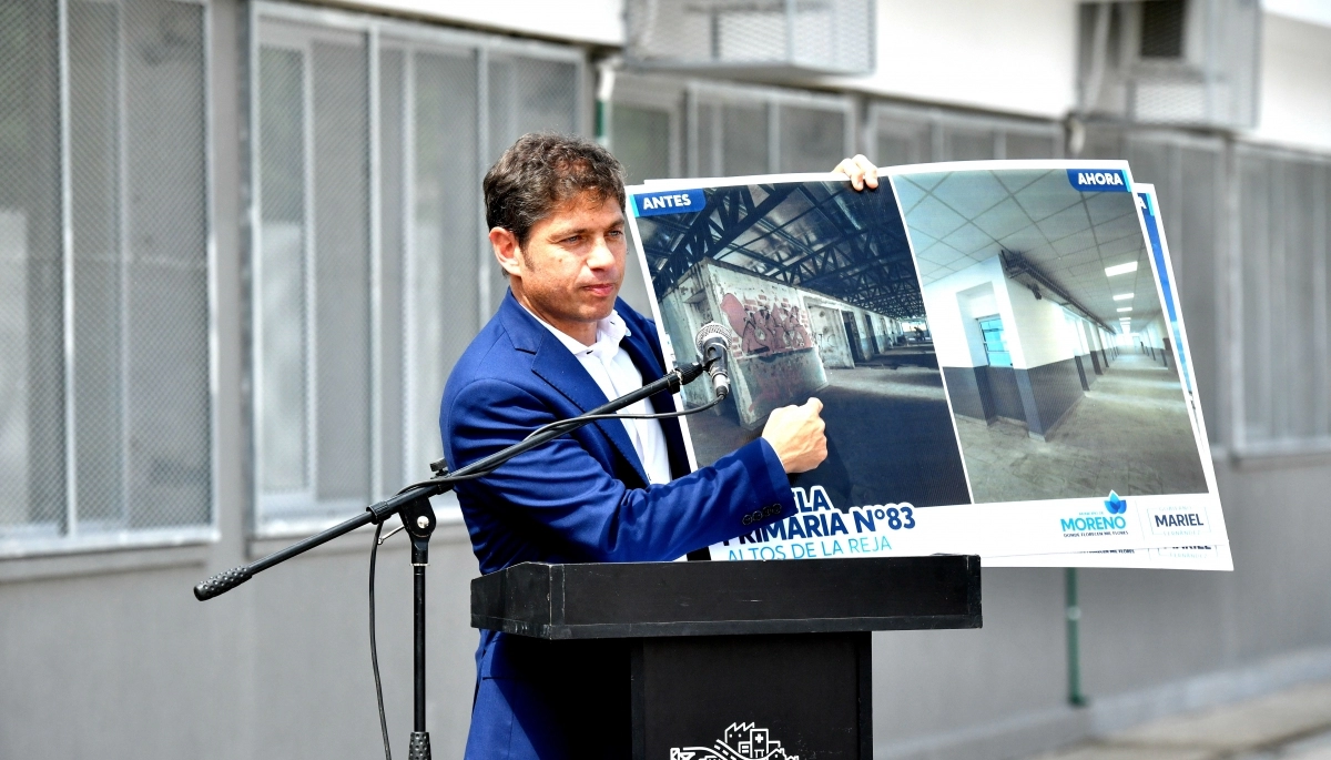Kicillof inauguró una escuela en Moreno e insistió con el reclamo por los fondos eliminados