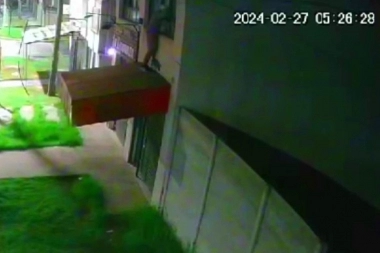 Miedo en La Plata: ladrón la mantuvo cautiva y le desvalijó la casa en menos de una hora