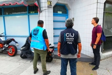 Durante operativos a consultorios odontológicos, incautaron insumos médicos prohibidos por la ANMAT