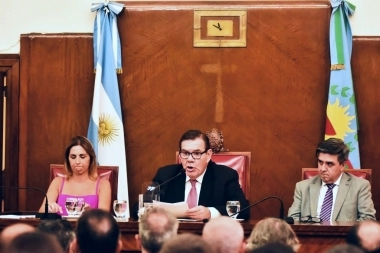 Montenegro advirtió un segundo mandato “más estricto” y volvió a aumentar las tasas municipales