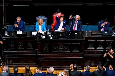 Kicillof en Apertura de Sesiones: "Los bonaerenses decidieron que los problemas no se solucionan con motosierra"