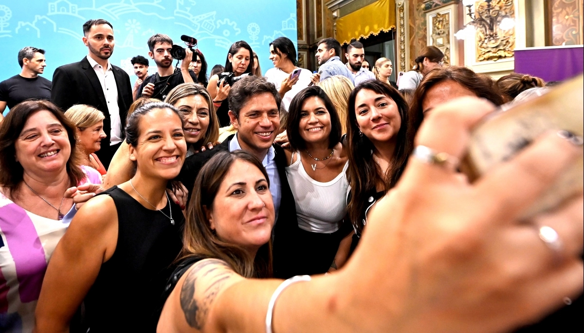 Kicillof conmemoró el Día Mundial de la Mujer y apuntó contra los discursos “terraplanistas”