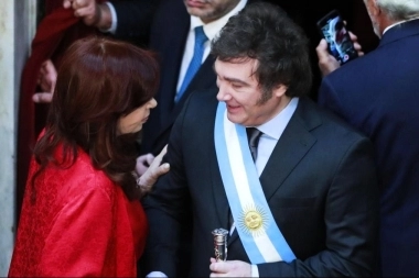 El sábado a la noche de Milei y Cristina: chicanas, peleas y amenazas por las redes