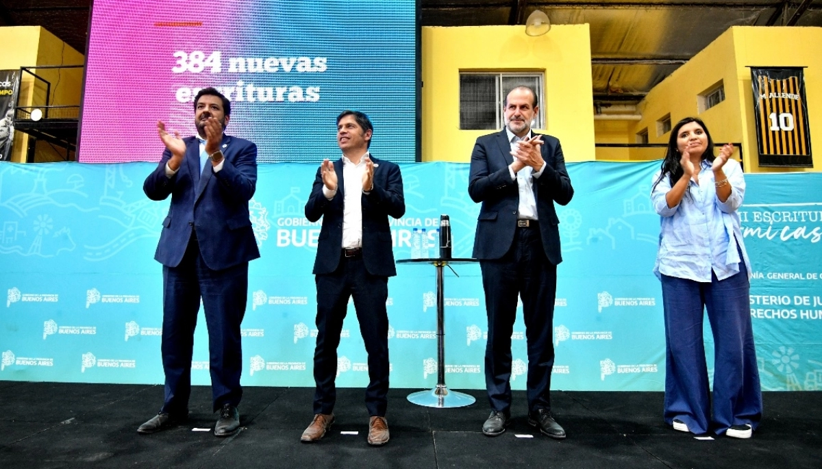 Kicillof volvió a confrontar con el discurso de Milei: “Nosotros decimos que sí hay plata”
