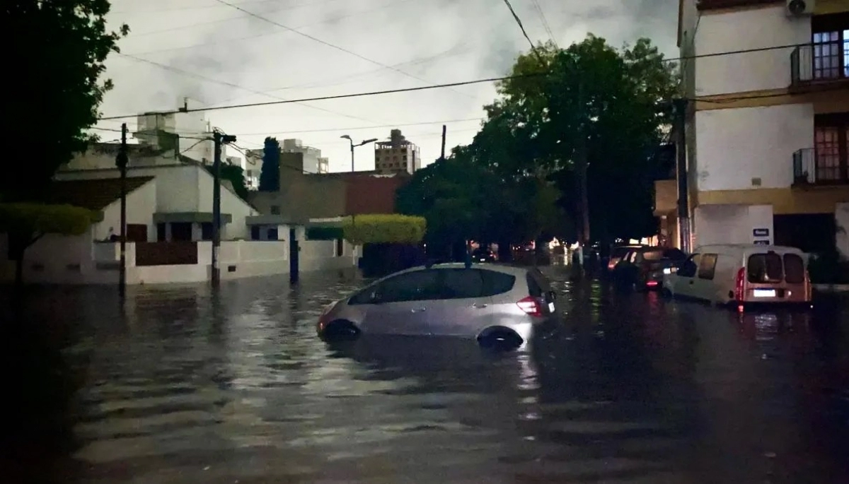 Alerta roja por fuertes lluvias: asistencia a los municipios por los temporales