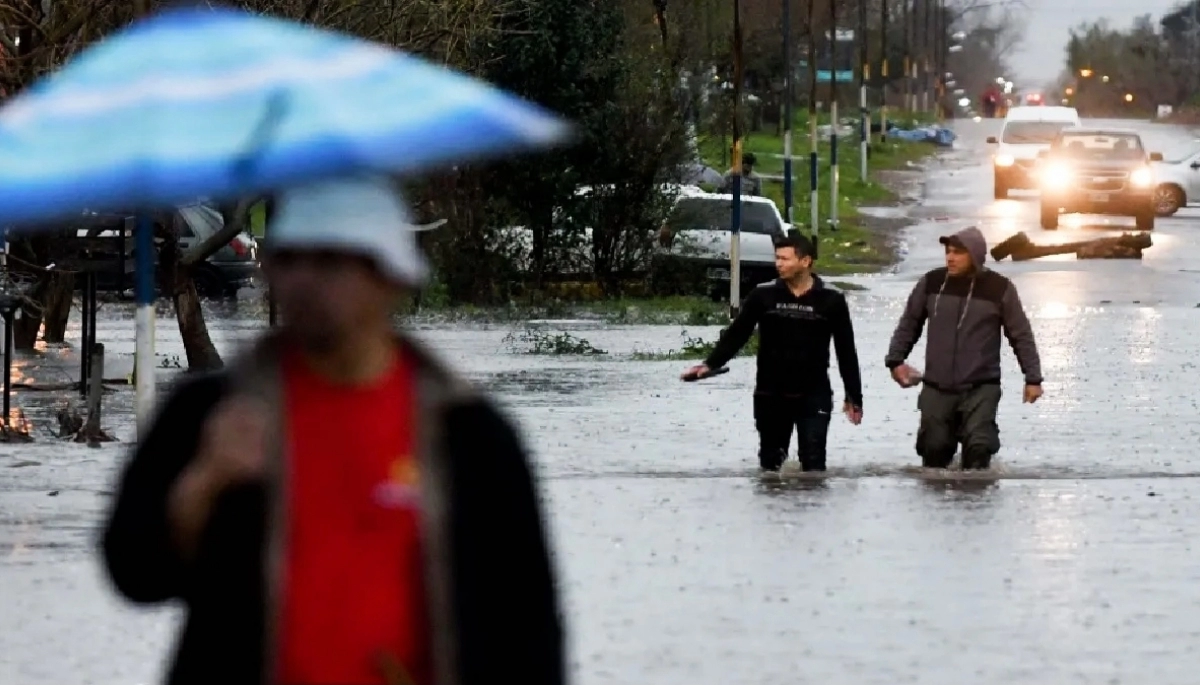 Fuerte temporal e inundaciones: cuándo mejorará el clima en Provincia y CABA