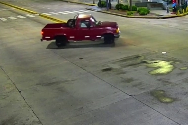 Las cámaras lo detectaron cuando realizaba peligrosas maniobras en una camioneta robada
