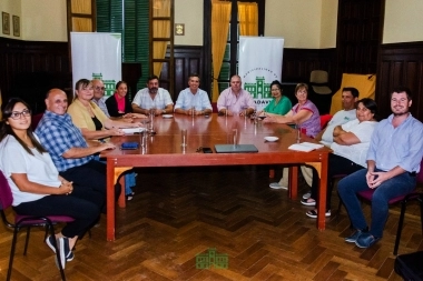 Juanci Martínez acordó un aumento del 12% para los municipales de Rivadavia en marzo