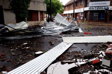 Senadores peronistas mostraron un proyecto para que Milei auxilie a las PyMEs afectadas por el temporal