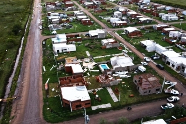 Gentile escuchó a los concejales radicales y pedirá emergencia agropecuaria para 9 de Julio