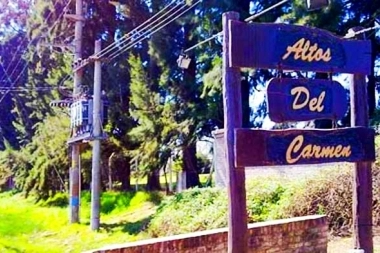 Madrugada de terror: dos familias despertaron con desconocidos encapuchados y armados en sus casas