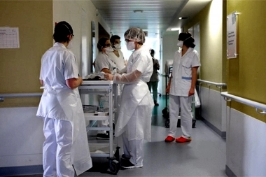 Médicos bonaerenses alertan que la suba de Ganancias de Milei es un “golpe” a la salud pública