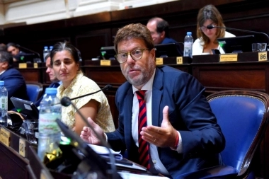 Garciarena alertó que la crisis de IOMA es “terminal” y pidió “diálogo maduro” entre Milei y Kicillof