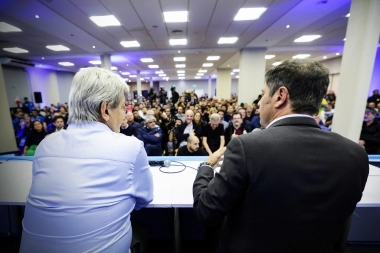 Junto a dirigentes de la UOM, Kicillof volvió a cargar contra el ajuste de Milei: “No es contra la casta”