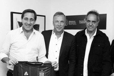 Se suma la tropa política: Scioli y Garro en sintonía con Verón en el debate por las SAD