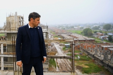 Kicillof inauguró obras en Berazategui y apuntó contra Milei: “Aquí no vino el mercado”