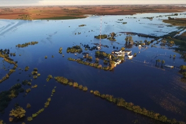 Inundaciones: Nación enviará 44 millones de pesos a municipios bonaerenses afectados
