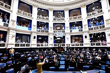 A pesar del torbellino legislativo, Diputados sancionó la reforma jubilatoria del Banco Provincia