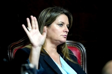 Neumann pidió a Kicillof que se avance con la mega-planta de GNL en Bahía Blanca