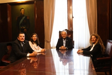 Alak acordó una agenda conjunta con la UIA bajo el Plan de Regularización