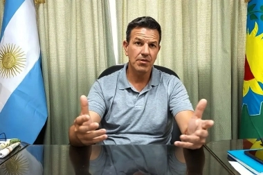 Sciaini confirmó un bono de $50.000 para empleados municipales de Roque Pérez