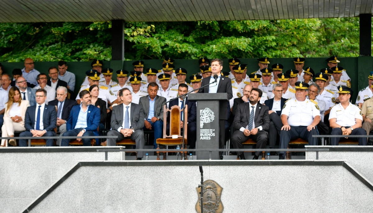 Para calmar la crisis, Kicillof otorgó una suba sobre los adicionales que cobra la Policía bonaerense