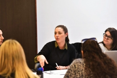 Diputada reunió a padres y docentes para debatir sobre educación en inteligencia emocional