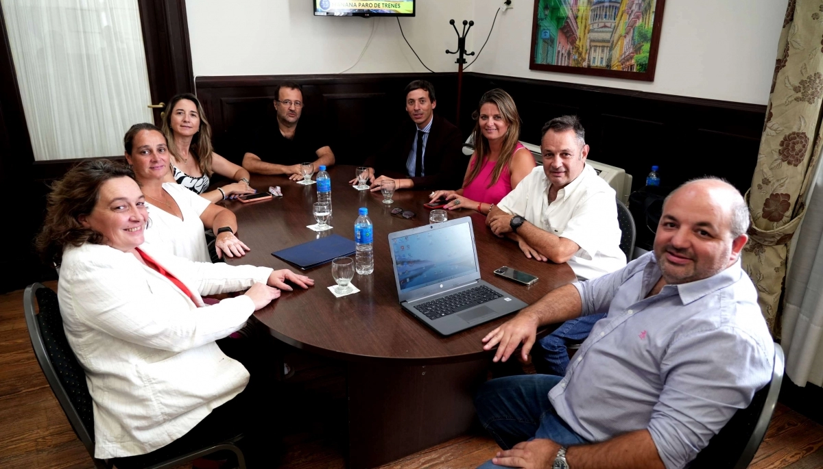 Golpe al oficialismo: senadores de la UCR + Cambio Federal no votarán el proyecto de indemnización laboral