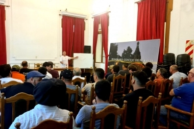 El Municipio de Pergamino organizó una capacitación para conductores de maquinaria vial