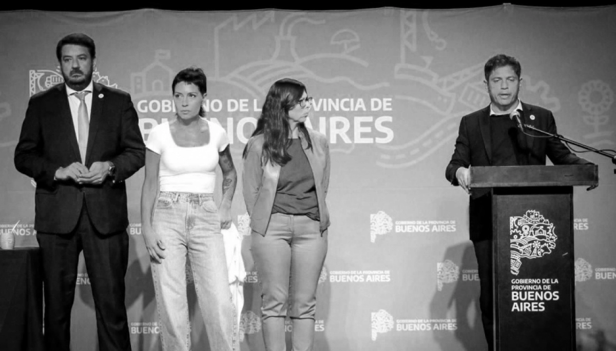Con Kicillof en el medio: tenso cruce en Gobernación entre Mayra Mendoza y Ferraresi