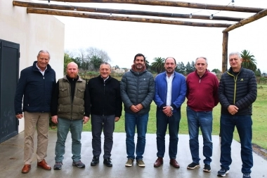 Intendentes peronistas en alerta por la situación social: críticas para Milei y respaldo a Kicillof