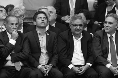 Llaryora mantiene su distancia: Kicillof no obtuvo la foto con el gobernador de Córdoba
