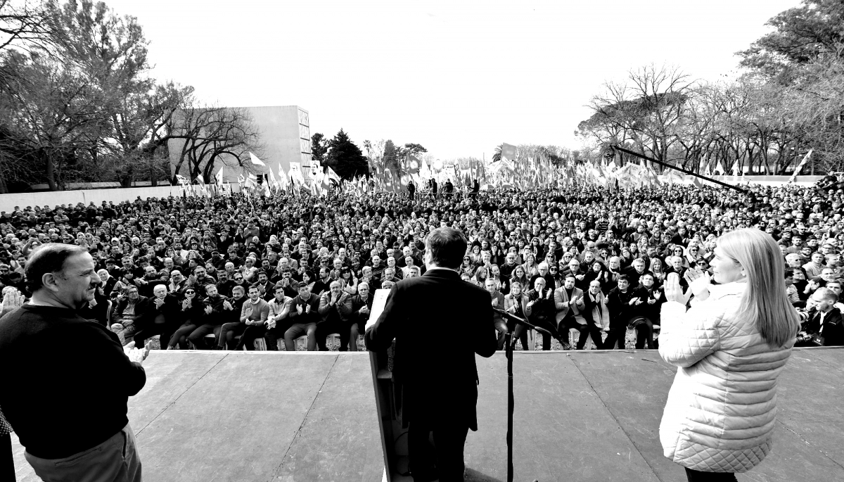 Sin foto de unidad: Kicillof homenajeó a Perón, sin Máximo en el escenario y con el massismo ausente