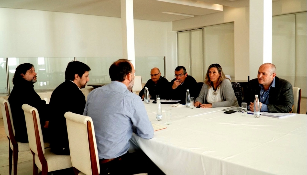Con las empresas de salud en la mira, Kreplak respondió ante intendentes radicales