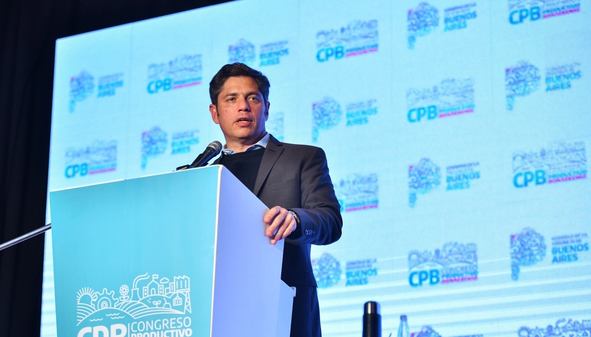 “Primero paguen lo que se afanaron”: la respuesta de Kicillof a la invitación de Milei al Pacto de Mayo