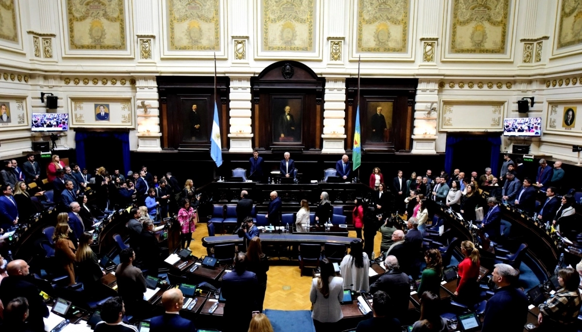 Diputados sesionó para tratar la creación de empresas sanitarias bonaerenses