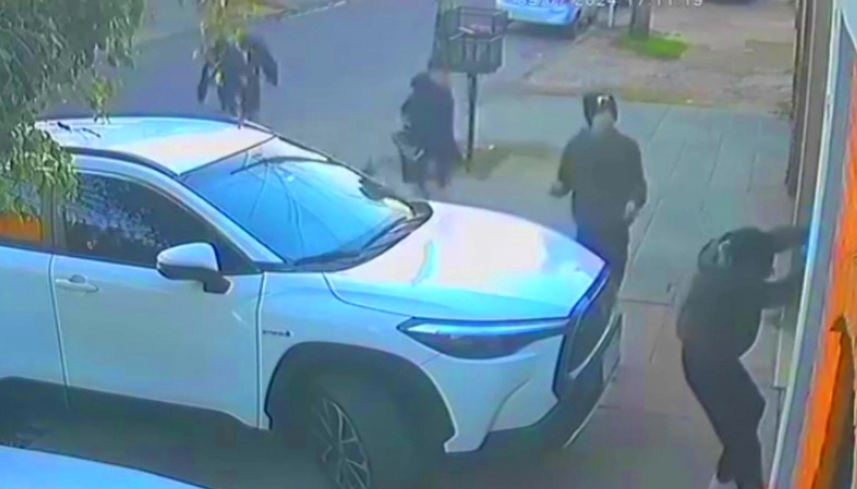 Ola de inseguridad en Tres de Febrero: llegaban a la casa y fueron víctimas de un brutal "robo piraña"