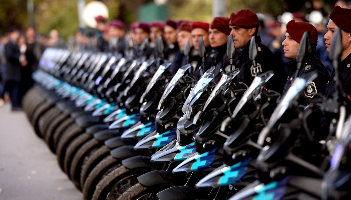 Provincia anunció también un aumento del 6,5% para la Policía Bonaerense: cuánto cobrarán en agosto