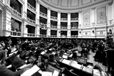 La reforma electoral se asoma a Kicillof: intendentes del Conurbano susurran por las reelecciones ilimitadas